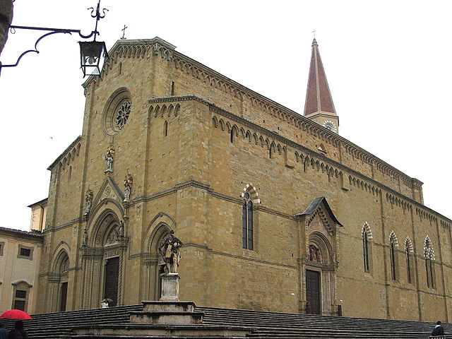Arezzo Cosa Vedere: Cattedrale