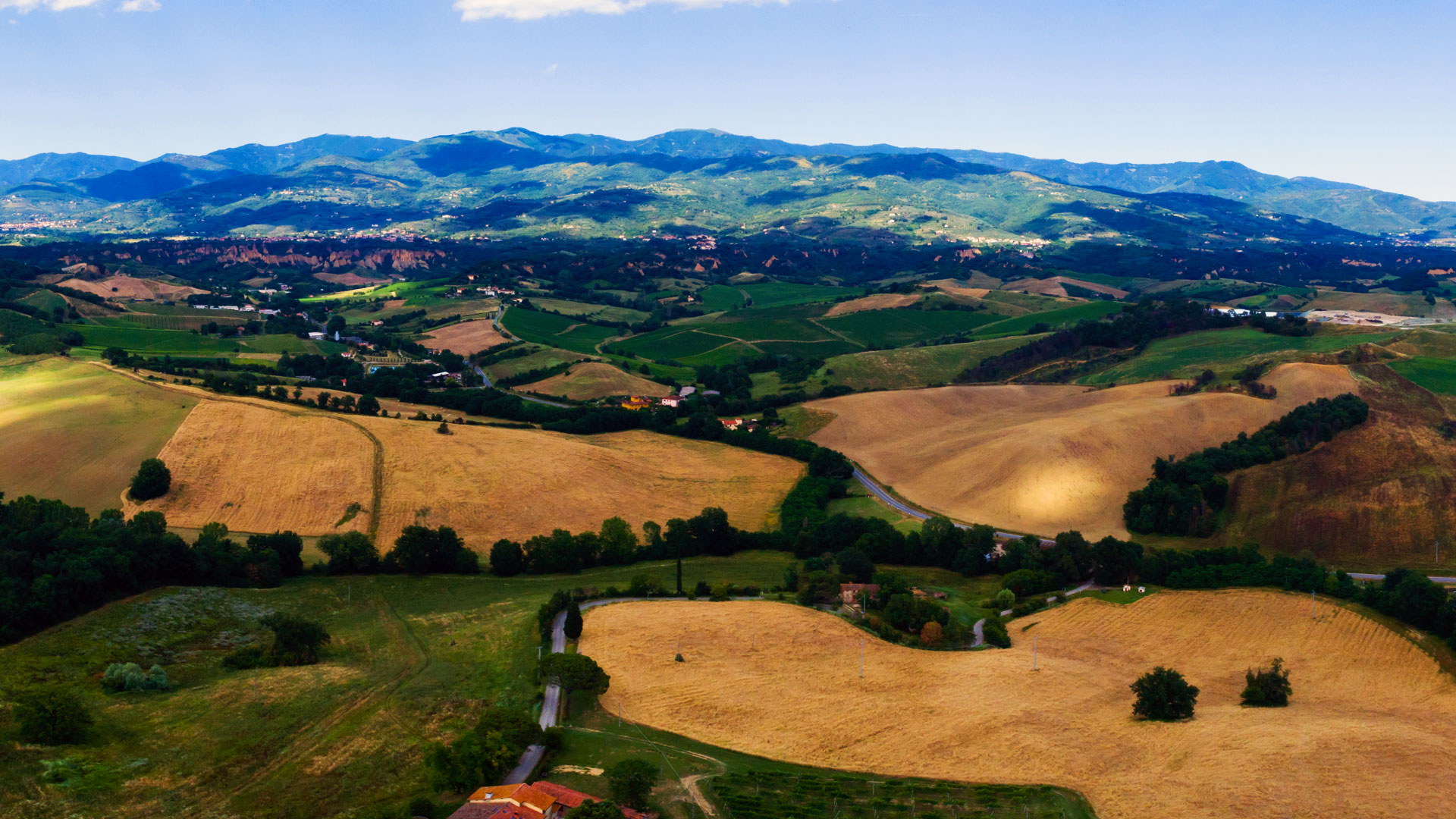 Uno Scorcio del Valdarno, una delle Quattro Valli Aretine - The Four Valleys of Arezzo - Die Vier Täler von Arezzo - Las Cuatro Valles de Arezzo